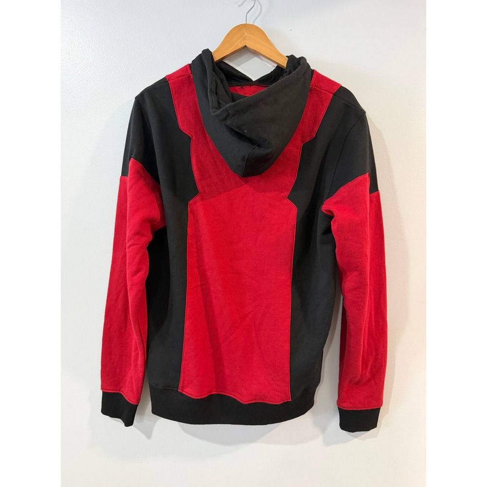 NEW Marvel Deadpool Hot Topic Red Black Hoodie Mens Medium - Picture 4 of 4